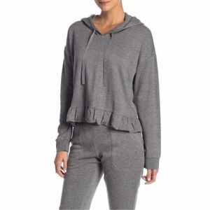 Free Press top women extra small Free Press Flirty Fleece Ruffle Hoodie Gray NWT
